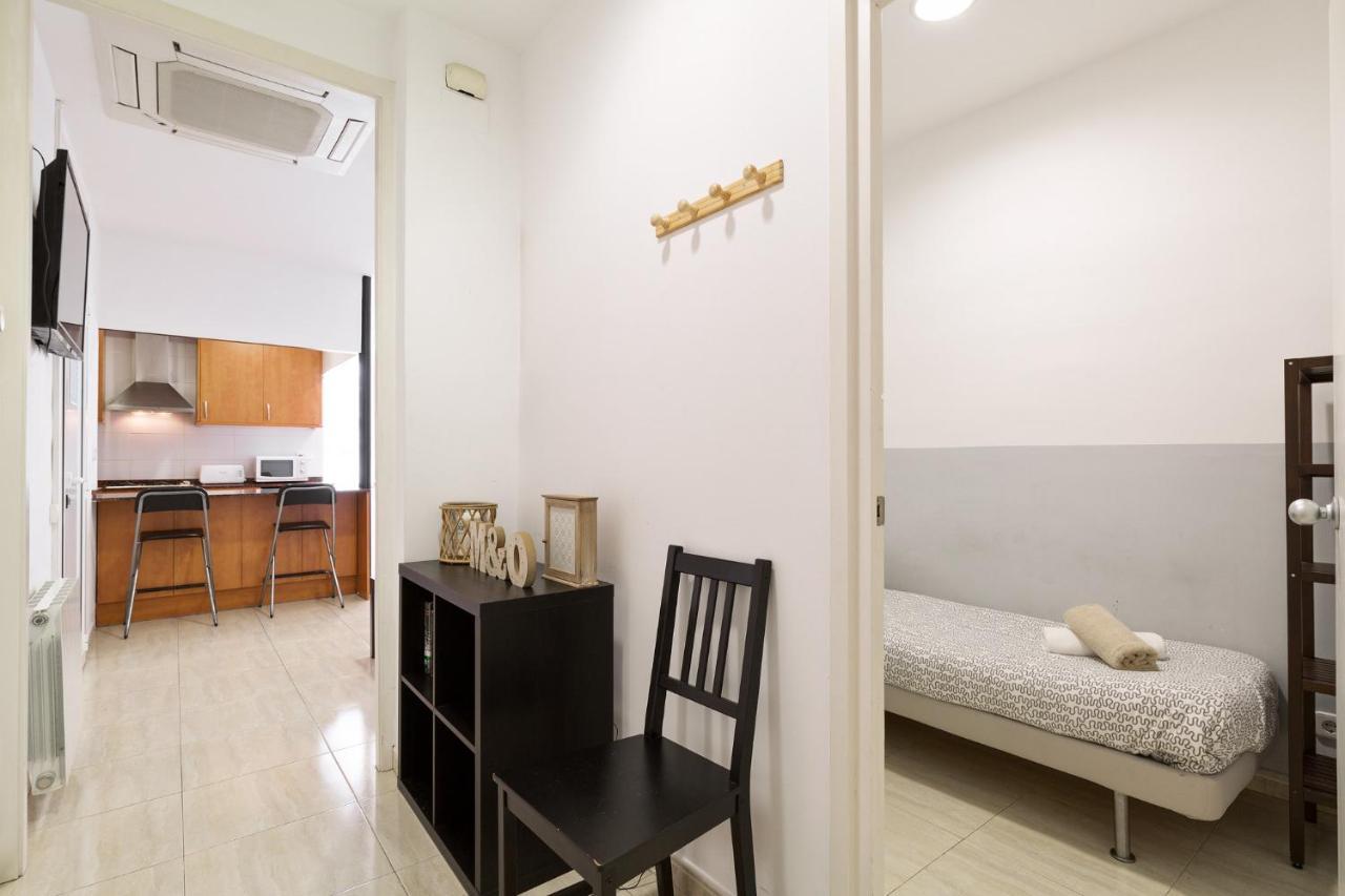 Stay U-Nique Apartments Urgell Barcelona Exteriör bild
