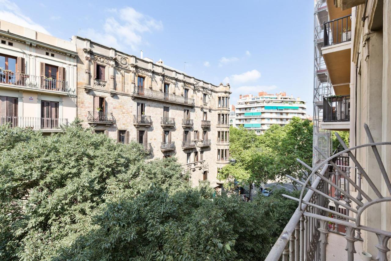 Stay U-Nique Apartments Urgell Barcelona Exteriör bild